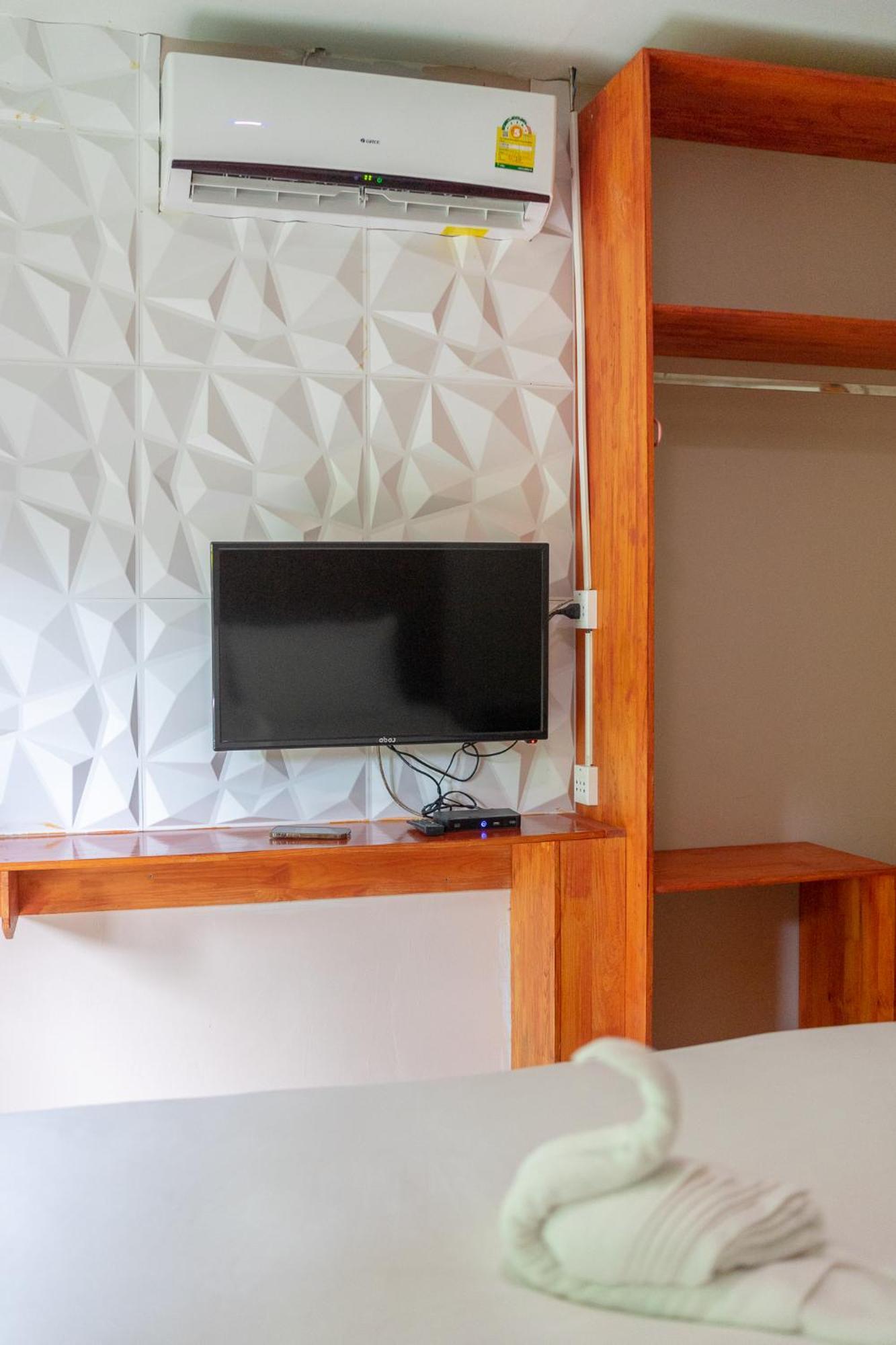 Good Mood Resort Koh Lipe Exterior foto